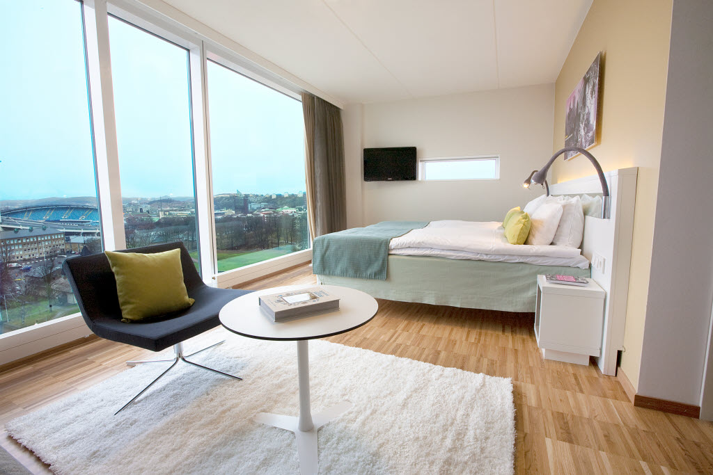 Copyright: : Paul Bjorkman, Paul@bjorkman.se, 031 3062958 Scandic Opalen, superior room